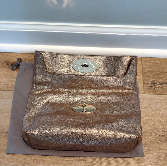Mulberry Clemmie Twist Lock Clutch Bag Gold Metallic Leather Fold Over & Dustbag - Picture 7 of 16